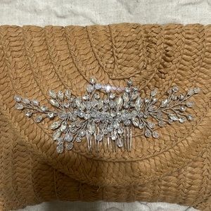 Rhinestone bride hairpiece never used